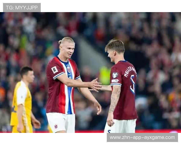 哈兰德精准插上推射，挪威锋线犀利无比